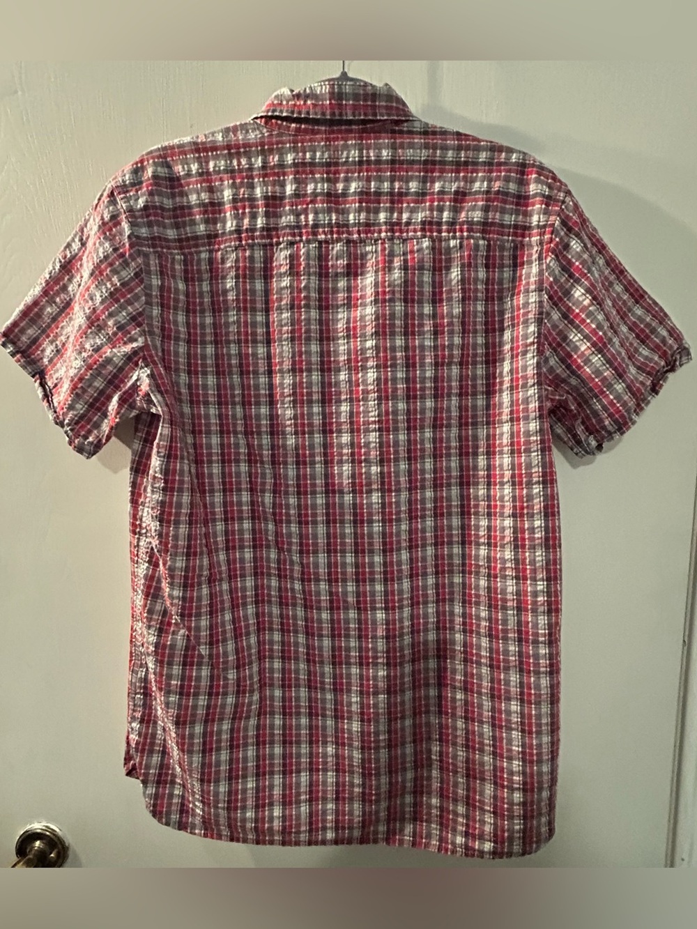 G.H. Bass & Co. Men’s Short-Sleeve Red Plaid Button-Down Shirt Size M - Picture 3 of 3